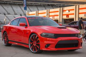 Dodge Charger SRT 392 Hemi on Forgiato Wheels (Inferno) 2017 года